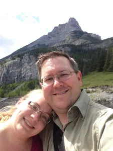 photo of matt and michelle stewart in the mountains outside of calgary, alberta, canada
